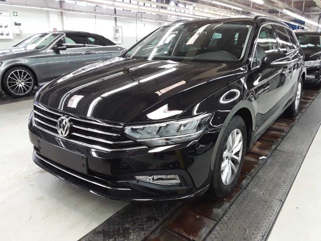 VW Passat B8  Variant 1.5 TSI OPF Business DSG