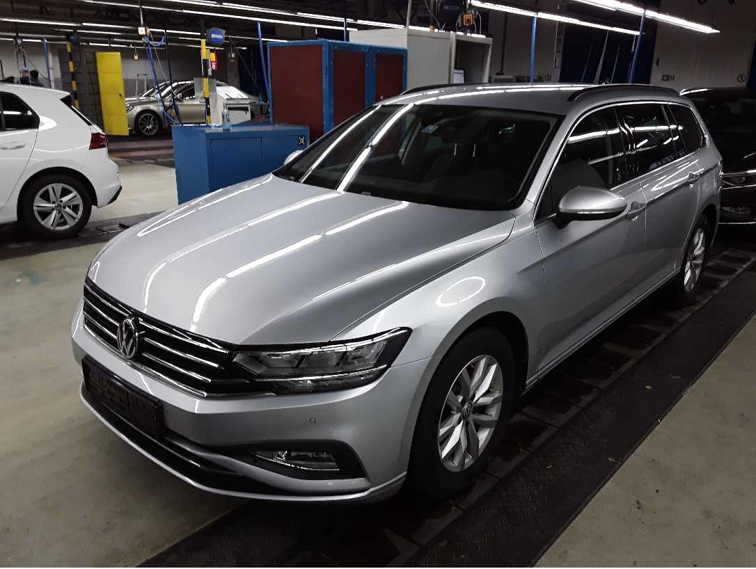 VW Passat B8  Variant 1.5 TSI OPF Business DSG