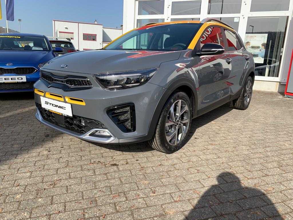 KIA Stonic YB  1.0 T-GDI 120 Dream-Team Edition DCT7