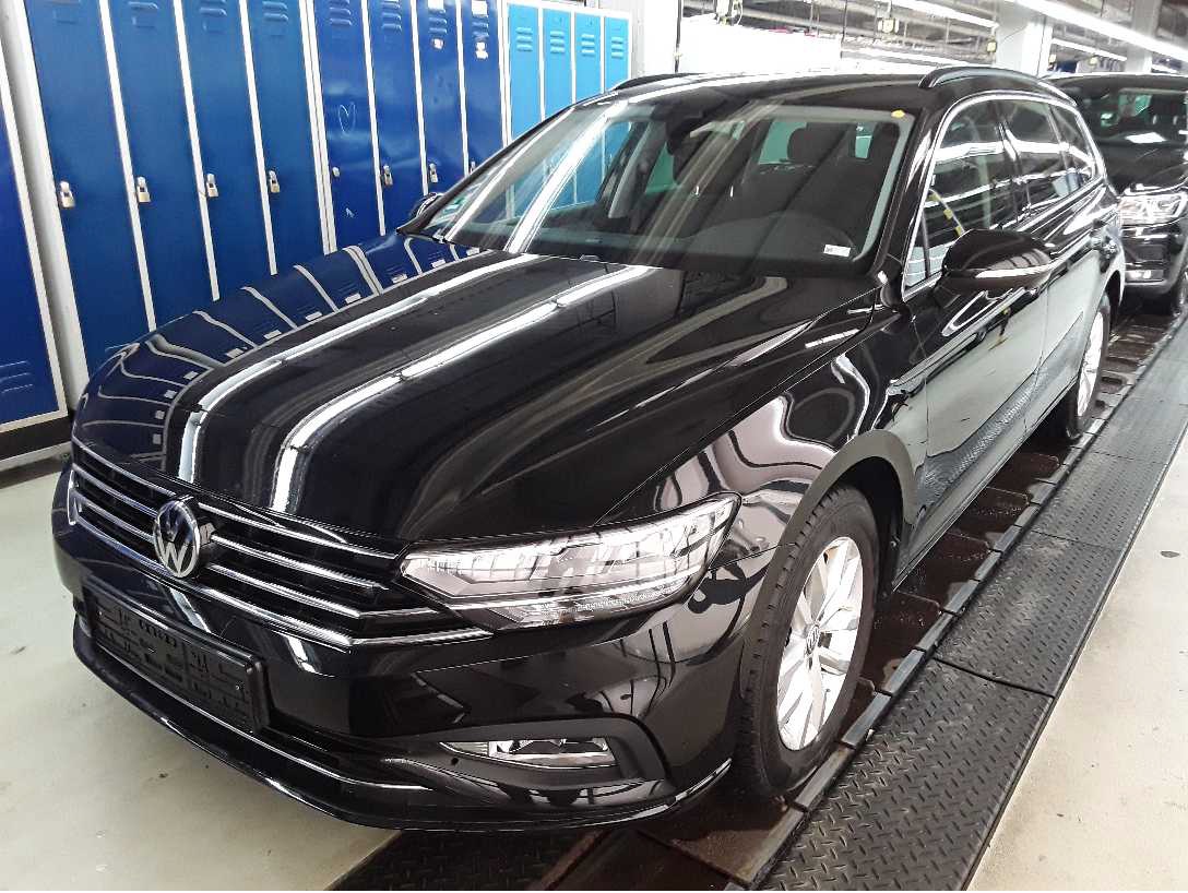 VW Passat B8  Variant 1.5 TSI OPF Business DSG