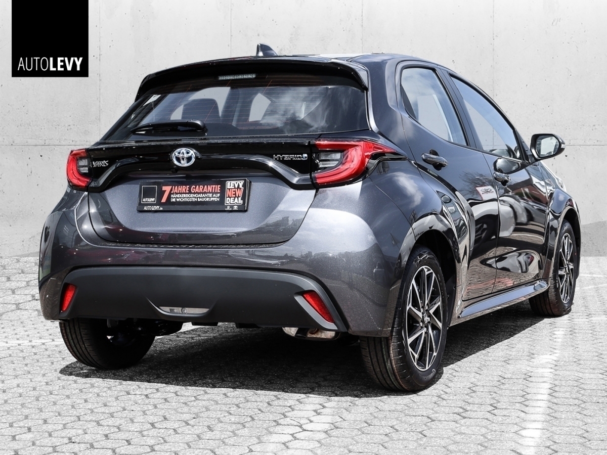 Toyota Yaris XP21  1.5 Hybrid Team Deutschland CVT