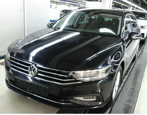 VW Passat B8  Variant 2.0 TDI SCR Business DSG