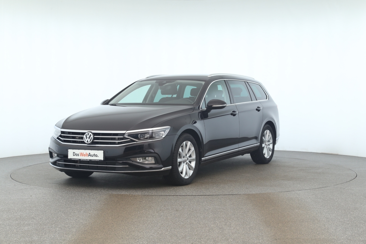 VW Passat B8  Variant 2.0 TDI SCR Elegance DSG