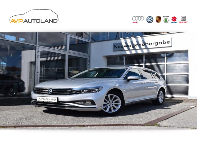 VW Passat B8  Variant 2.0 TDI SCR Elegance DSG