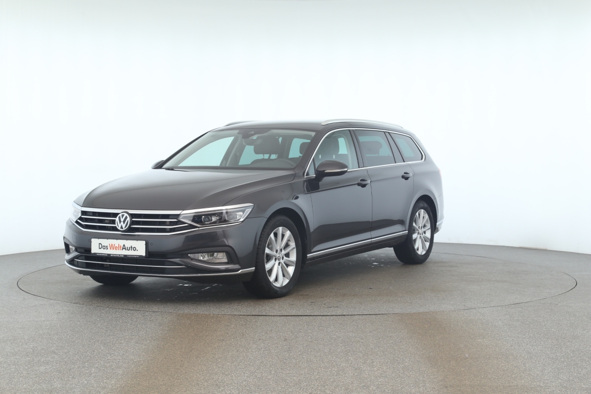 VW Passat B8  Variant 2.0 TDI SCR Elegance DSG