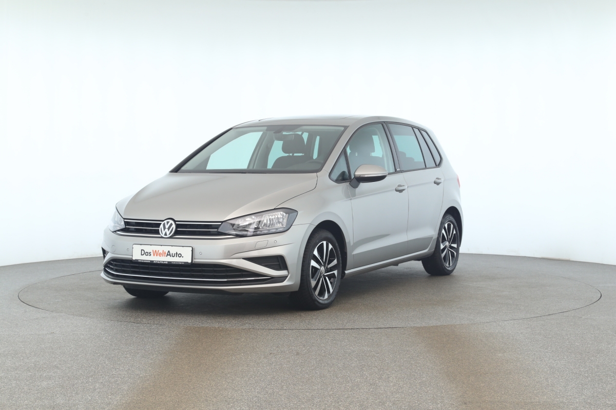 VW Golf VIII  1.0 TSI UNITED