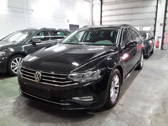 VW Passat B8  Variant 1.5 TSI OPF Business DSG
