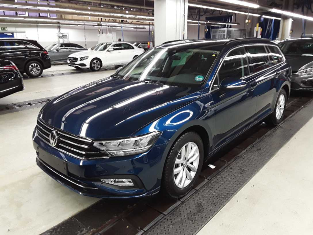 VW Passat B8  Variant 1.5 TSI OPF Business DSG