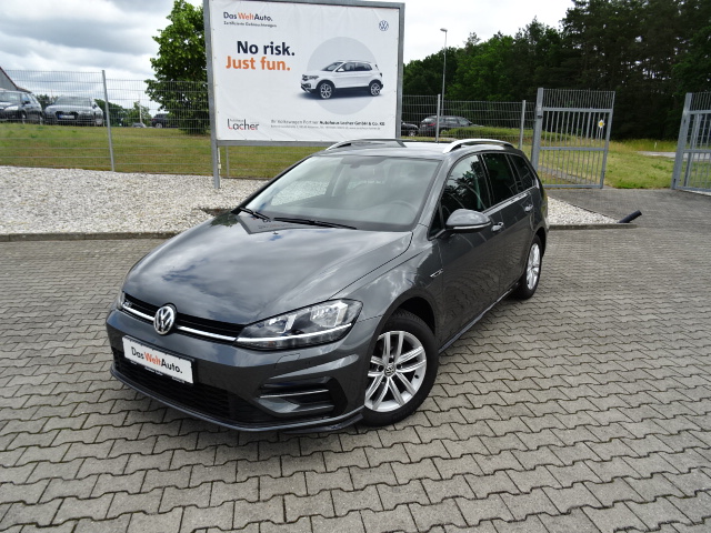 VW Golf VIII  Variant 1.5 TSI Life