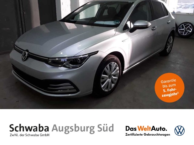 VW Golf VIII  1.5 TSI ACT R-Line