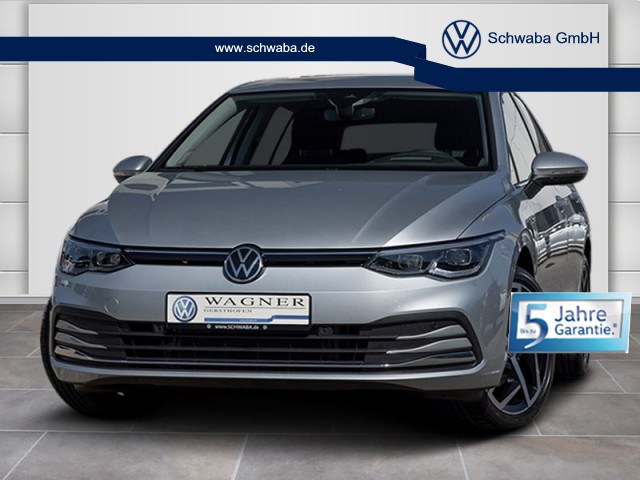 VW Golf VIII  1.5 TSI ACT R-Line