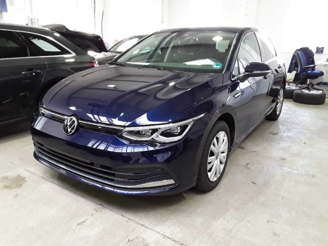 VW Golf VIII  1.5 TSI ACT Style