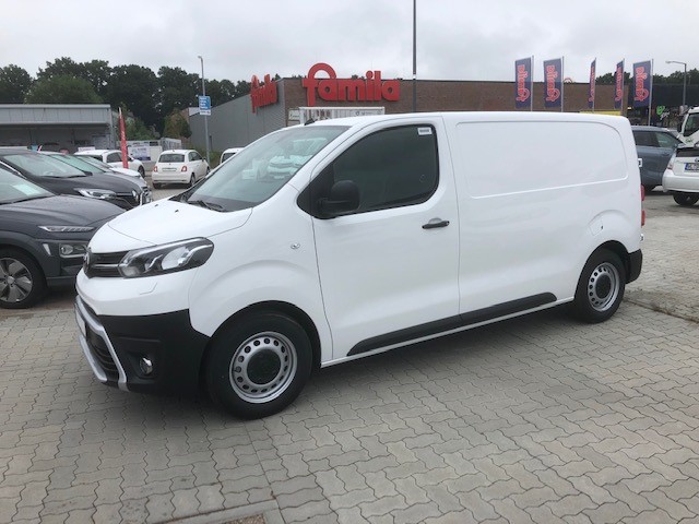 Toyota Proace Meister L1 - zu sofort auf Lager - Navigation, AHK, Ladeboden, Rückfahrkamera, Durchlade image