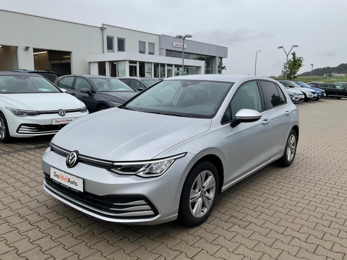 VW Golf VIII  Variant 2.0 TDI SCR Life DSG
