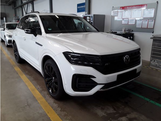 VW Touareg III  3.0 V6 TDI SCR 4MOTION Tiptronic