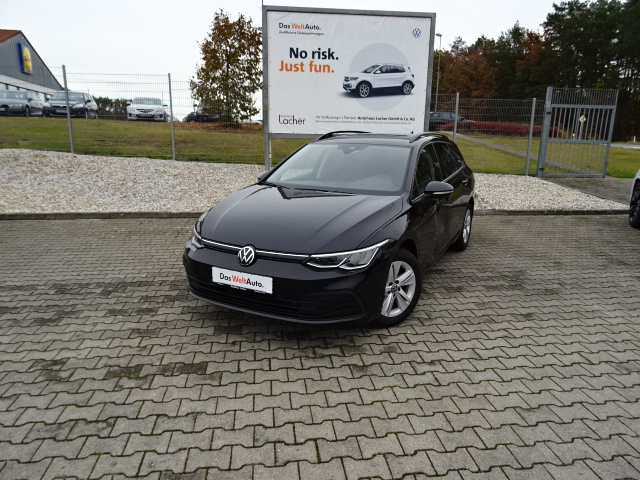 VW Golf VIII  Variant 2.0 TDI SCR Life DSG