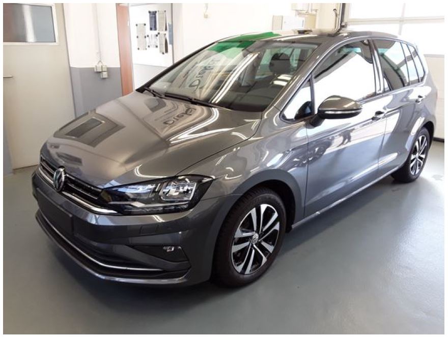 VW Golf VIII  1.0 TSI UNITED