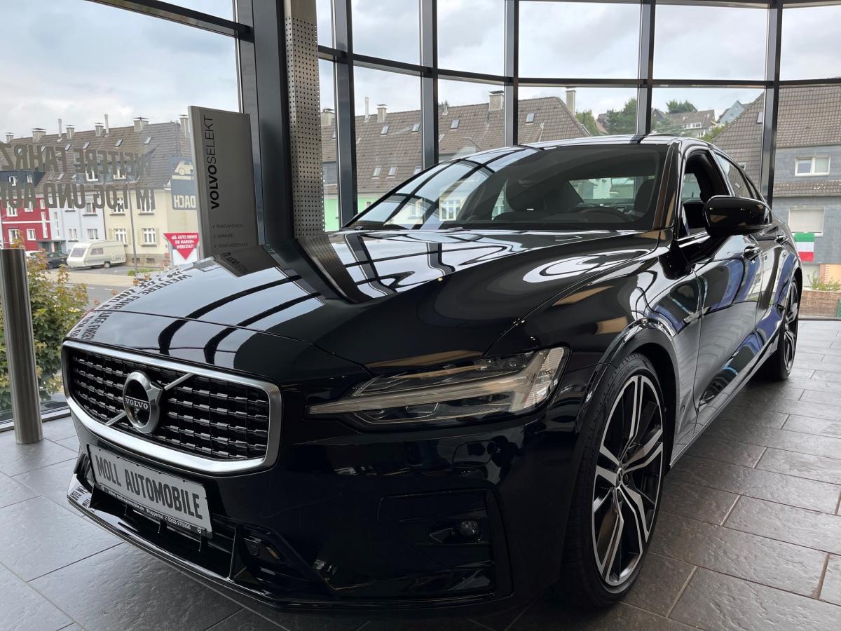 Volvo S60/V60 3.Generation V60 T6 Polestar Performance Momentum Pro AWD Geartronic