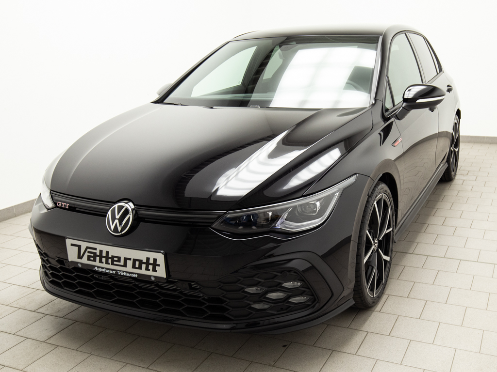 VW Golf VIII  GTI DSG