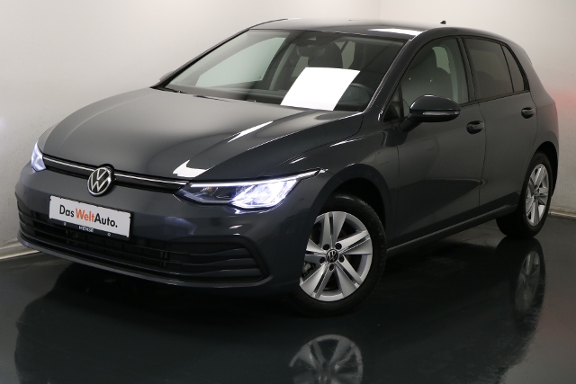 VW Golf VIII  Variant 2.0 TDI SCR Life DSG