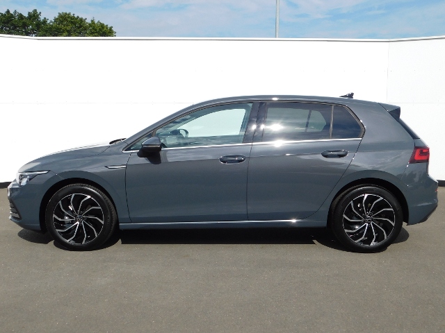 VW Golf VIII  1.5 TSI ACT UNITED