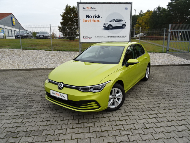 VW Golf VIII  1.5 TSI ACT R-Line