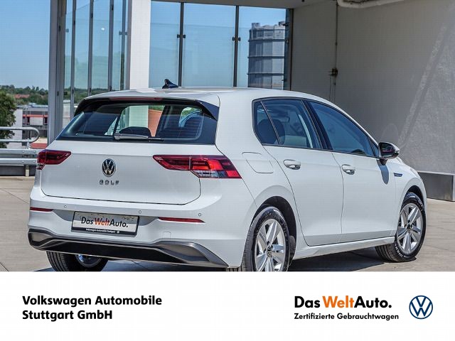 VW Golf VIII  Variant 2.0 TDI SCR Life DSG