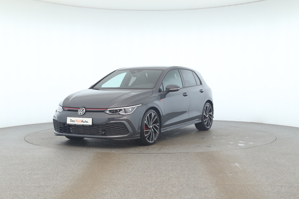 VW Golf VIII  GTI DSG