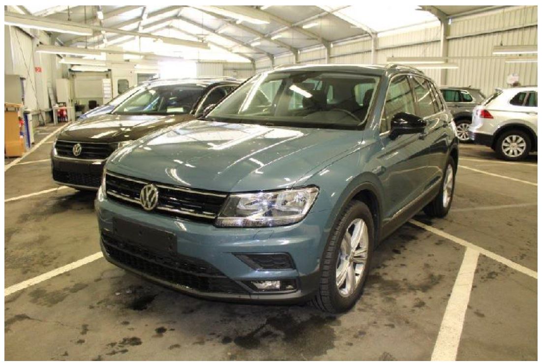 Volkswagen Tiguan IQ.Drive 1.5 TSI DSG AHK Navi ACC App-Connect Park-Assist Blind-Spot Lane-Assist PDC Garantie image