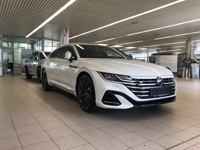VW Arteon 1.Generation  Shooting Brake 2.0 TDI SCR R-Line 4MOTION DSG