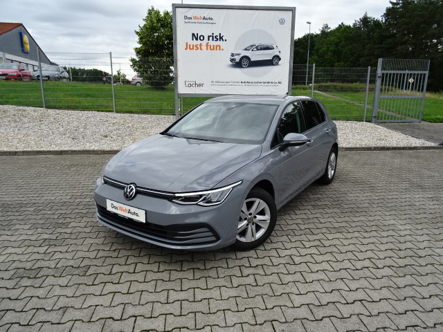 VW Golf VIII  1.5 TSI ACT R-Line