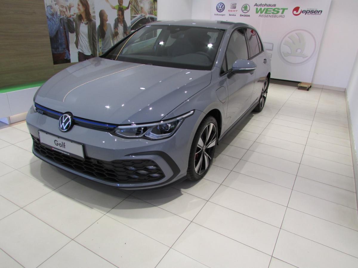 VW Golf VIII  GTE DSG