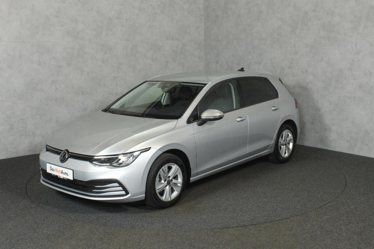 VW Golf VIII  2.0 TDI SCR Life DSG