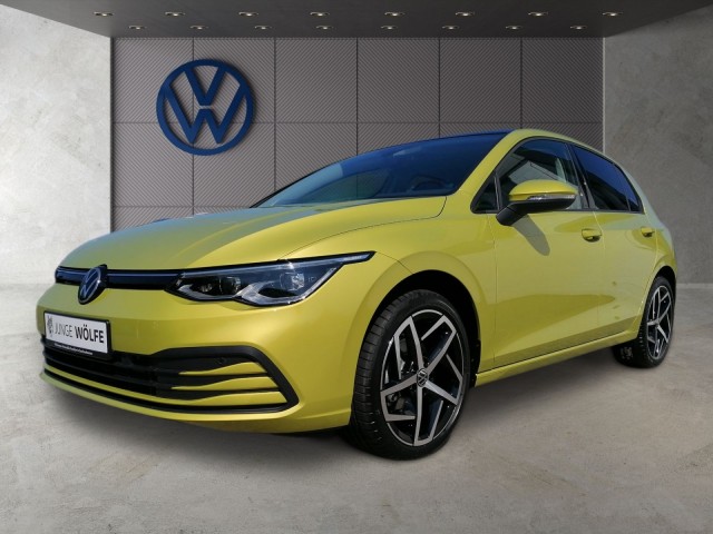 VW Golf VIII  Variant 2.0 TDI SCR Life DSG
