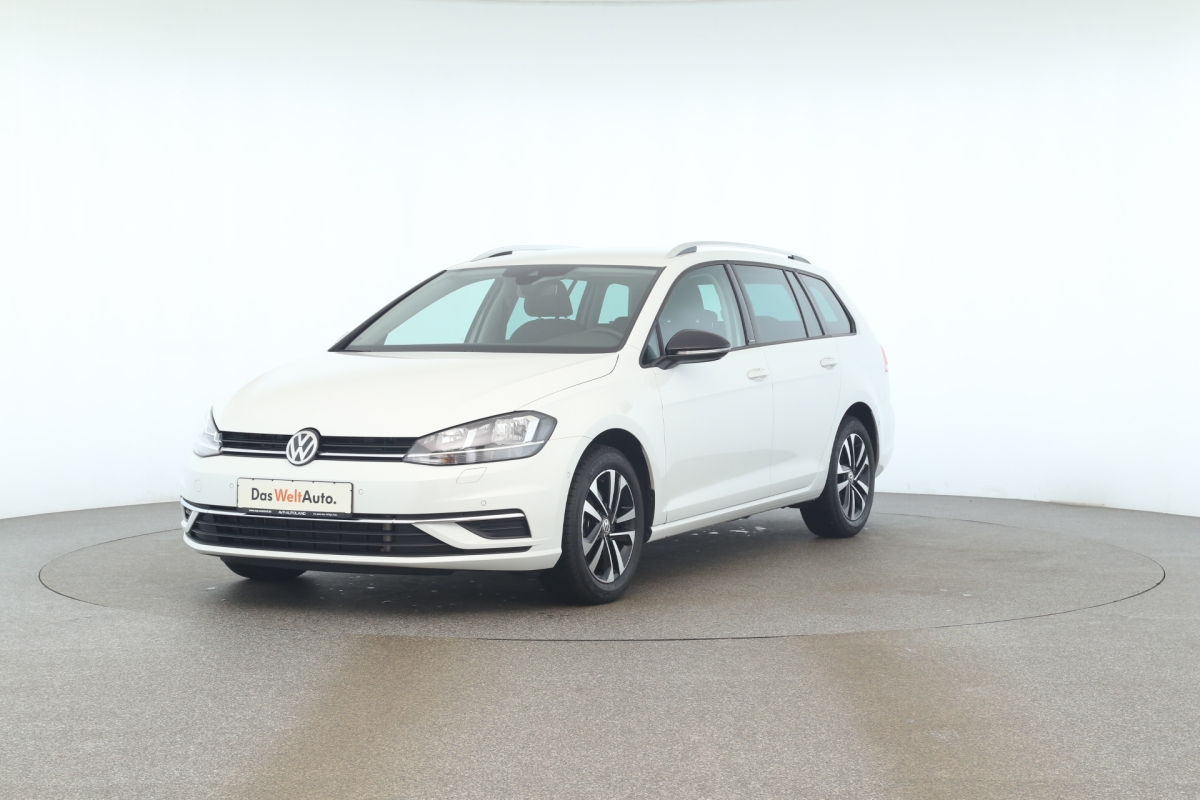 VW Golf VIII  Variant 2.0 TDI SCR Life DSG