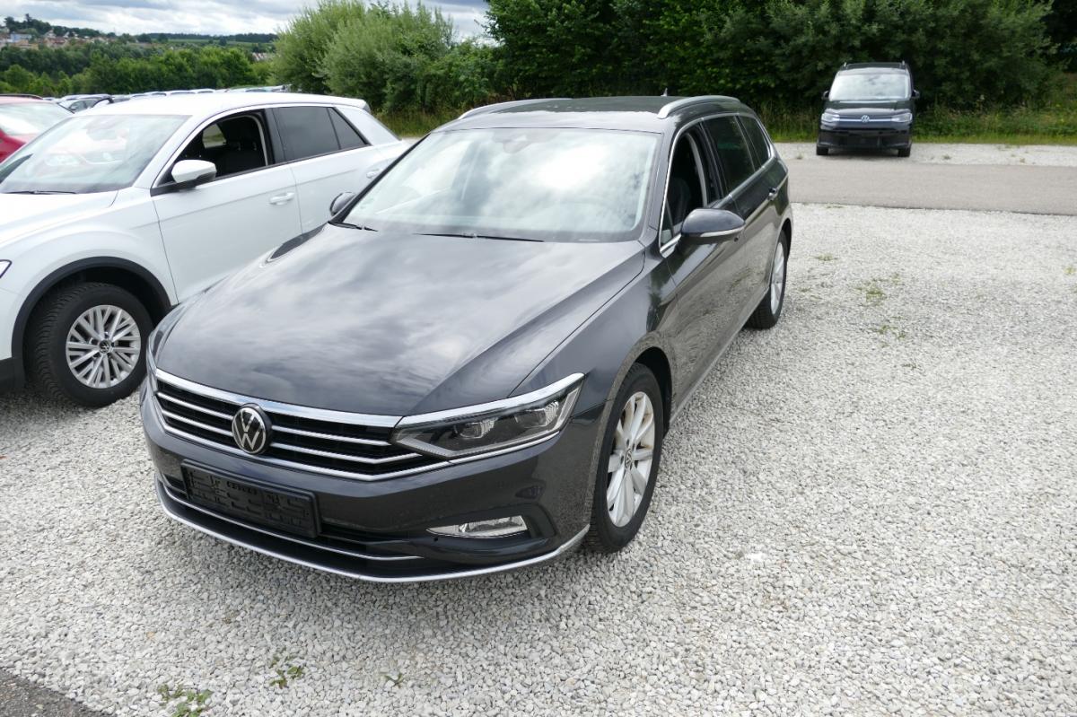 VW Passat B8  Variant 2.0 TDI SCR Business DSG