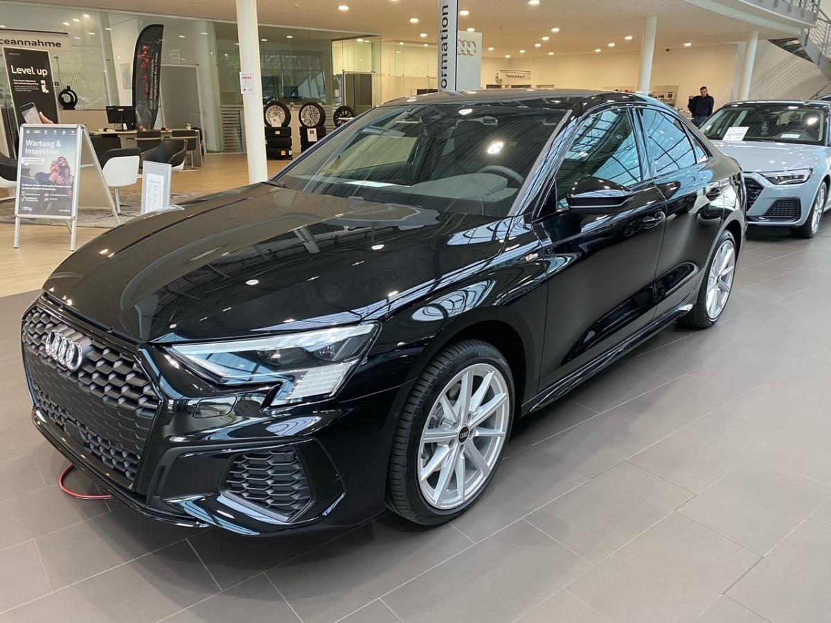 Audi A3 8Y  Limousine 40 TDI S line quattro S tronic