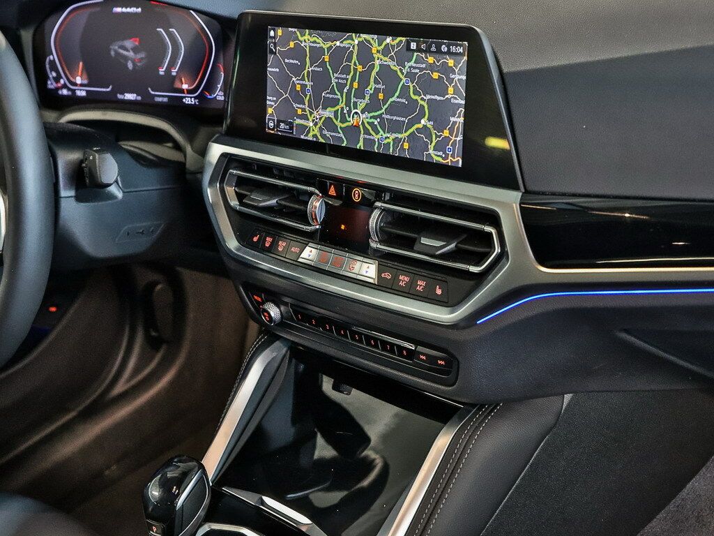 BMW 440i Md xDrive Coupé 8-FACH BEREIFT,LED,Navi,Head-Up,GSD,H/K,Driv.Ass.,Park.Ass.+,Memory,uvm. image