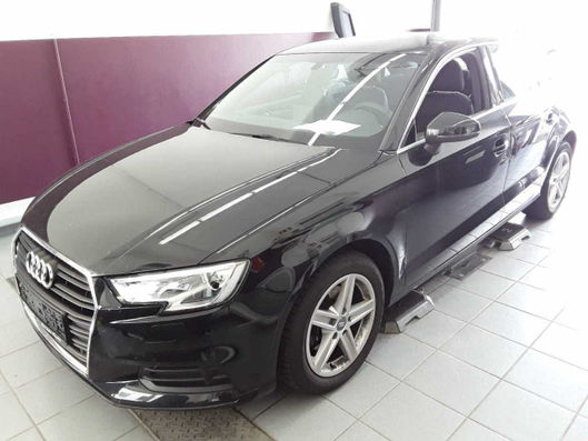Audi A3 8Y  Limousine 30 TDI S line S tronic
