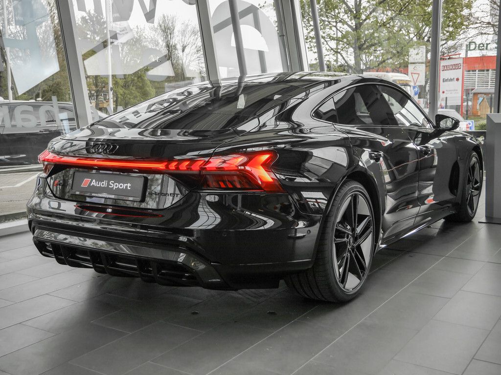 Audi e-tron GT quattro SITZBELÜFTUNG ACC LASER B&O image