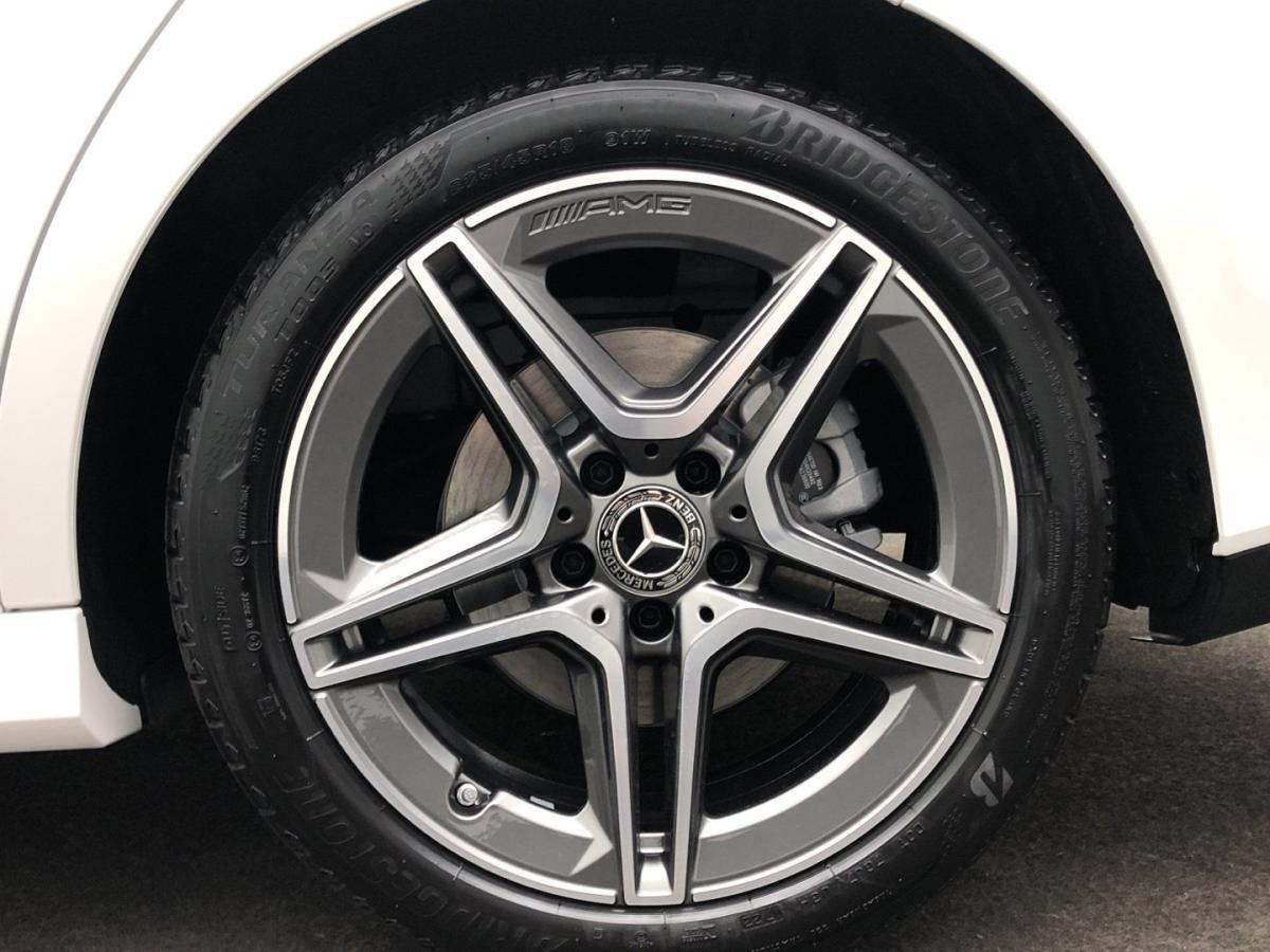 Mercedes-Benz CLA 118  Coupe 200 4MATIC 8G-DCT