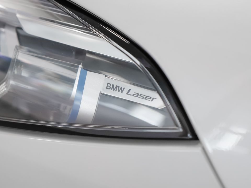 BMW M850i i xDrive Coupe Aut., Laserlicht, Harman Kardon, Sitzbel., Soft-Close image