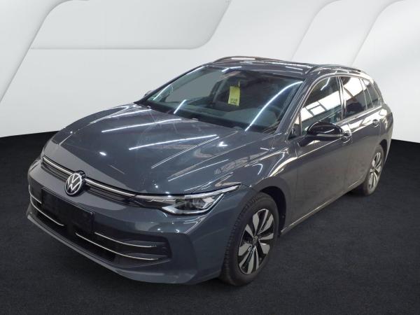 VW Golf VIII  Variant 1.5 TSI Life