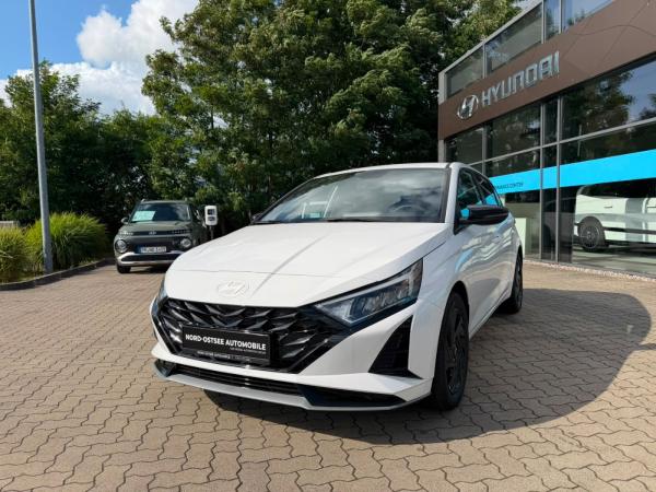 Hyundai i20 Blackline image