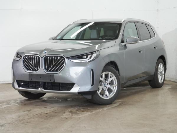 BMW X3 20 xDrive AHK, Memory, DrivAss+, ParkAss+, Head-Up, uvm. image