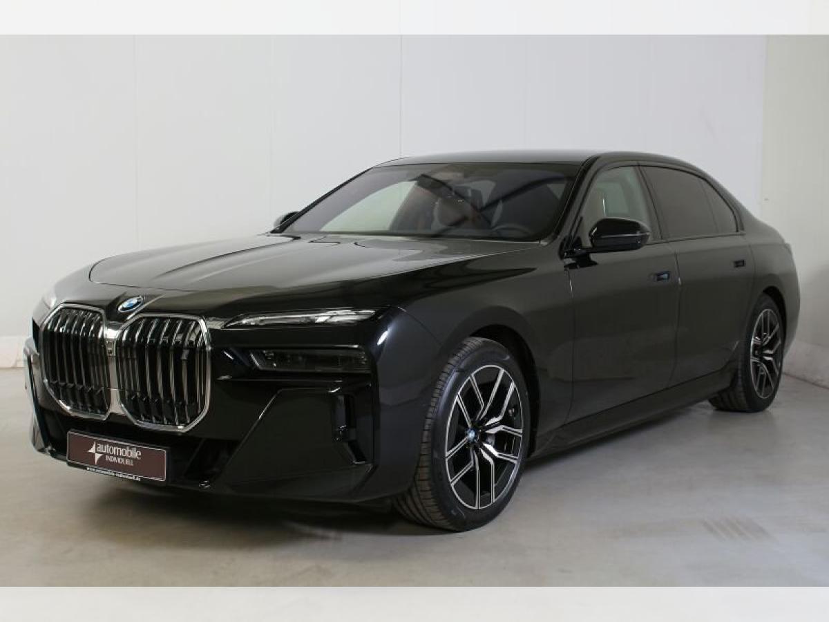 BMW i7 xDr. 60 M Sport NP 163540.- ACC Massage Park+ image