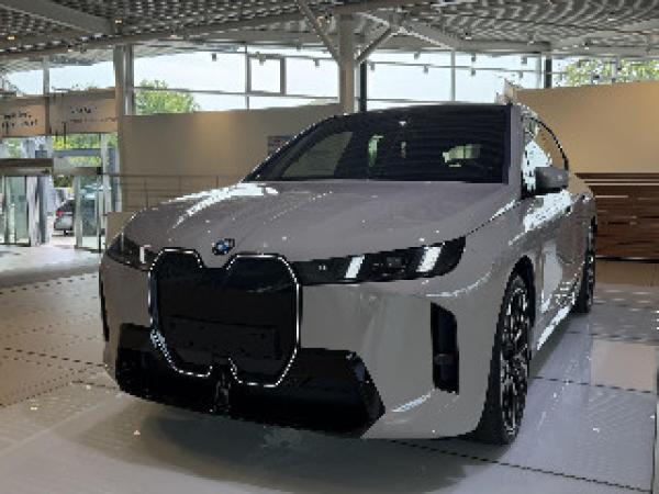 BMW ix xD 60⚡️Lagerwagen Aktion⚡️September DEAL❗️ image