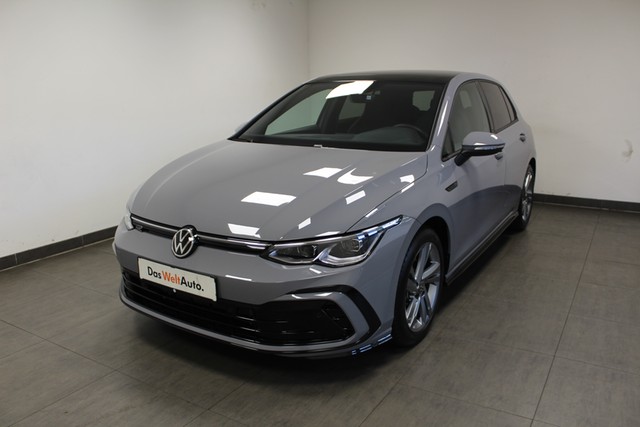 VW Golf VIII  Variant 2.0 TDI SCR R-Line DSG