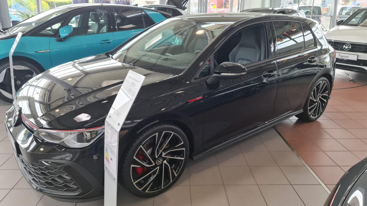 VW Golf VIII  GTI DSG