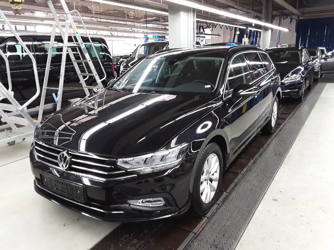 VW Passat B8  Variant 1.5 TSI OPF Business DSG